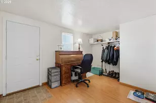 1000 S McKern Ct, Newberg, OR 97132 - Photo 26