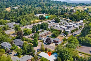 6855 SW Capitol Hwy, Portland, OR 97219 - Photo 42