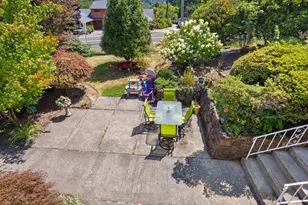 6855 SW Capitol Hwy, Portland, OR 97219 - Photo 8