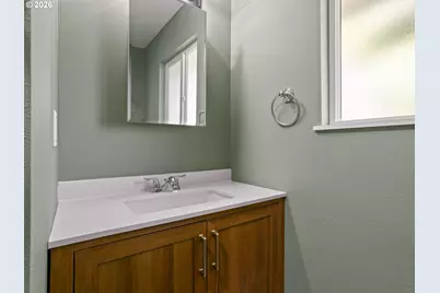 6855 SW Capitol Hwy, Portland, OR 97219 - Photo 32
