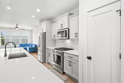 14226 NW Archery Ln, Portland, OR 97229 - Photo 10