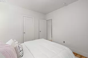 6362 N Commercial Ave, Portland, OR 97217 - Photo 20
