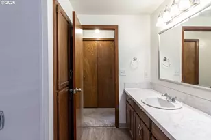 305 SE 9th Dr, Hermiston, OR 97838 - Photo 22