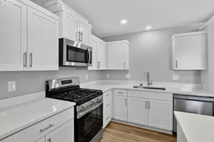 855 Kirksey St, Woodburn, OR 97071 - Photo 4