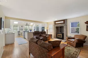 2275 SW 77th Pl, Portland, OR 97225 - Photo 14