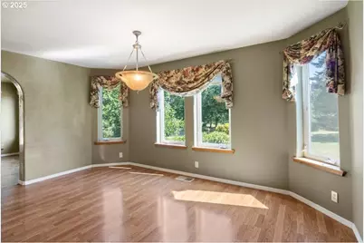 41715 Miles Ln, Lebanon, OR 97355 - Photo 18