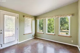 41715 Miles Ln, Lebanon, OR 97355 - Photo 28