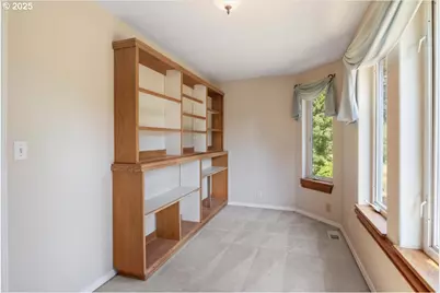 41715 Miles Ln, Lebanon, OR 97355 - Photo 42