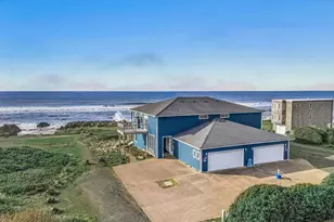 635 Lemwick Ln, Yachats, OR 97498 - Photo 1