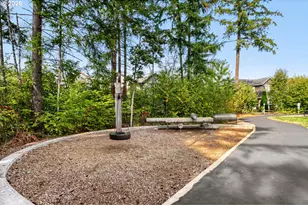 6360 SE Harkness Ln, Hillsboro, OR 97129 - Photo 20