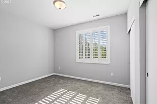676 SW Dillan Dr, Beaverton, OR 97006 - Photo 18