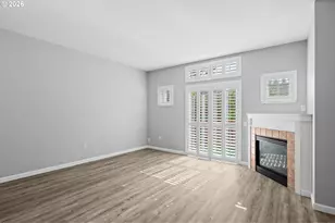 676 SW Dillan Dr, Beaverton, OR 97006 - Photo 4