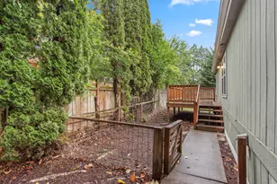 300 S Everest St, Newberg, OR 97132 - Photo 4