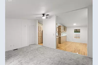 300 S Everest St #44, Newberg, OR 97132 - Photo 12