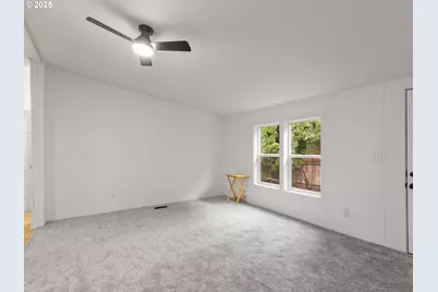 300 S Everest St #44, Newberg, OR 97132 - Photo 10