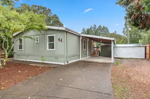 300 S Everest St, Newberg, OR 97132 - Photo 2