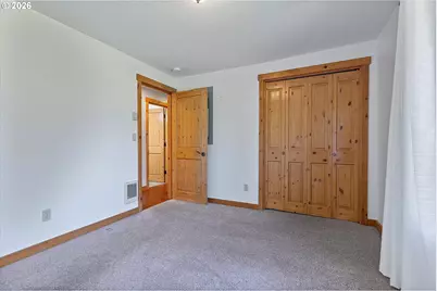 1224 SE 1st St, Lincoln City, OR 97367 - Photo 32