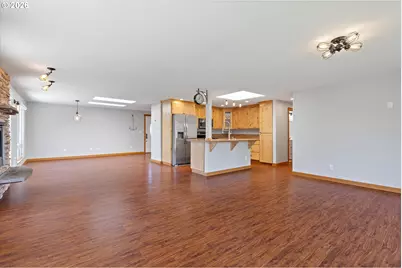 1224 SE 1st St, Lincoln City, OR 97367 - Photo 6