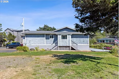 1224 SE 1st St, Lincoln City, OR 97367 - Photo 38