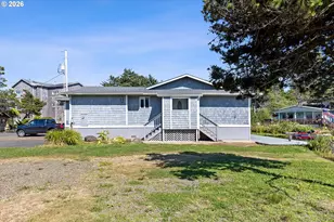 1224 SE 1st St, Lincoln City, OR 97367 - Photo 38
