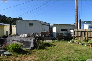 174 Riggs Hill Ln, Winchester Bay, OR 97467 - Photo 30