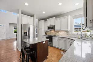1909 NE 155th Cir, Vancouver, WA 98686 - Photo 6