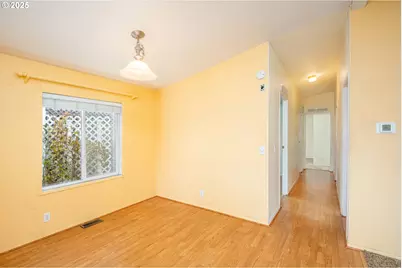 1199 N Terry St #404, Eugene, OR 97402 - Photo 6