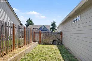 525 NE Aspen St, Sublimity, OR 97385 - Photo 38