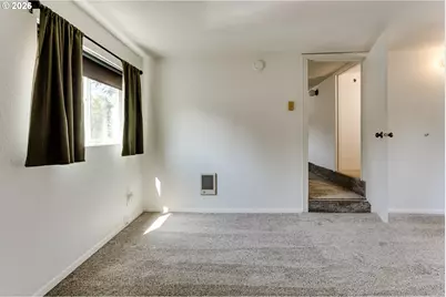 925 Grant St, Eugene, OR 97402 - Photo 12