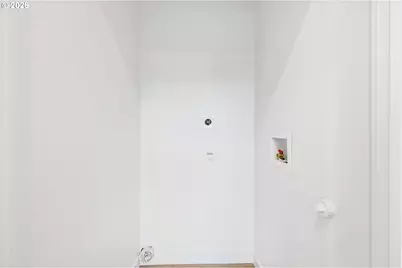 11719 SE Ash St, Portland, OR 97216 - Photo 26