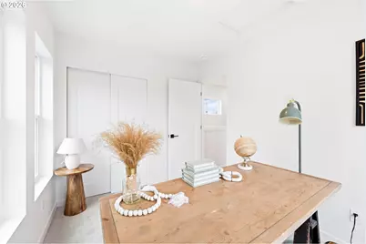 11719 SE Ash St, Portland, OR 97216 - Photo 24