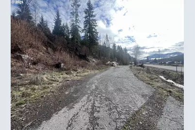 N Santiam Hwy #1, Idanha, OR 97350 - Photo 6