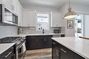 11742 SW Valencia Ln, Wilsonville, OR 97070 - Photo 18