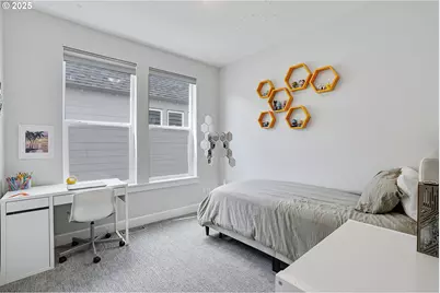 11742 SW Valencia Ln, Wilsonville, OR 97070 - Photo 24