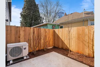 1662 SE Umatilla St #4, Portland, OR 97202 - Photo 14