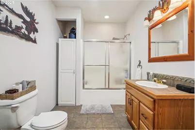 232 Upper Lakeview Rd, White Salmon, WA 98672 - Photo 36