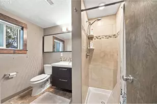 605 NW 98th St, Vancouver, WA 98665 - Photo 32