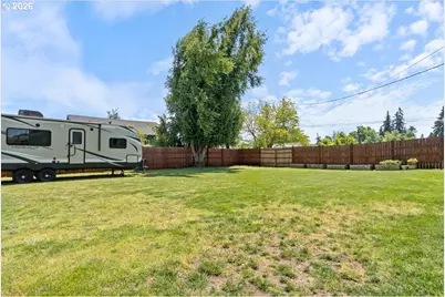 321 W Virginia St, Stayton, OR 97383 - Photo 30