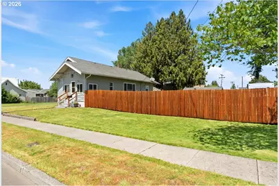 321 W Virginia St, Stayton, OR 97383 - Photo 6
