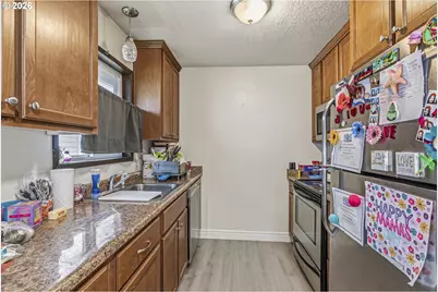 733 Delaware St, Longview, WA 98632 - Photo 24