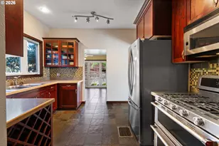 602 NW 18th Loop, Camas, WA 98607 - Photo 14