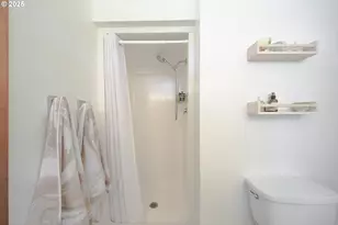 92693 T T Larson Rd, Astoria, OR 97103 - Photo 20