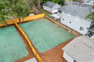 8582 SE 57th Ave, Portland, OR 97206 - Photo 18