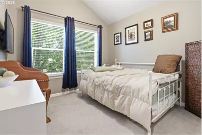 1166 NE 5th St, Gresham, OR 97030 - Photo 12