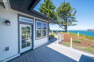 215 SW Cliff St, Depoe Bay, OR 97341 - Photo 42