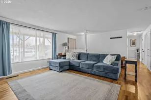 586 45th Pl NE, Salem, OR 97301 - Photo 6