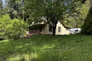 88894 3rd St, Swisshome, OR 97480 - Photo 4