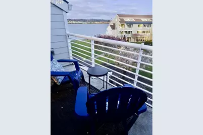 277 N Hayden Bay Dr, Portland, OR 97217 - Photo 30
