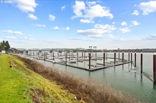 277 N Hayden Bay Dr, Portland, OR 97217 - Photo 30