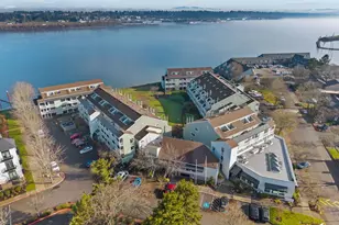 277 N Hayden Bay Dr, Portland, OR 97217 - Photo 36